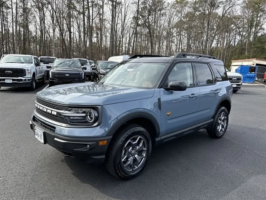 2024 Ford Bronco Sport Badlands photo 1