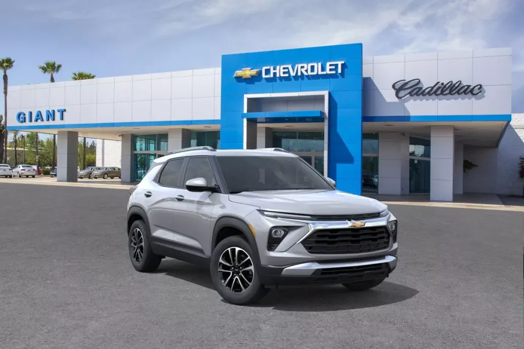 2026 Chevrolet Trailblazer LT photo 1