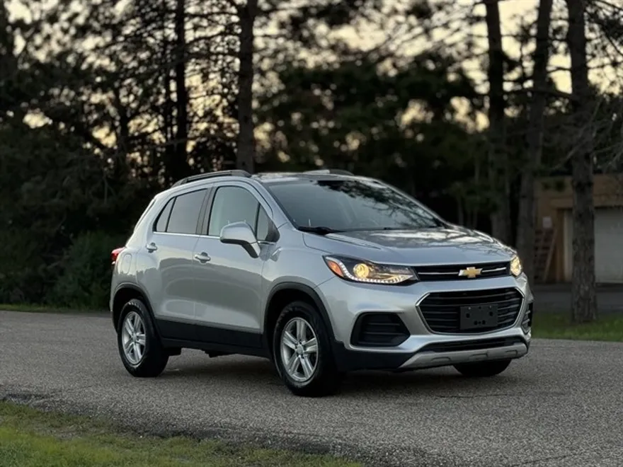 2019 Chevrolet Trax LT photo 1