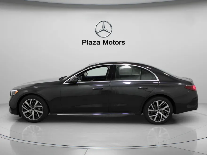 2025 Mercedes Benz E 350 4MATIC Sedan photo 1