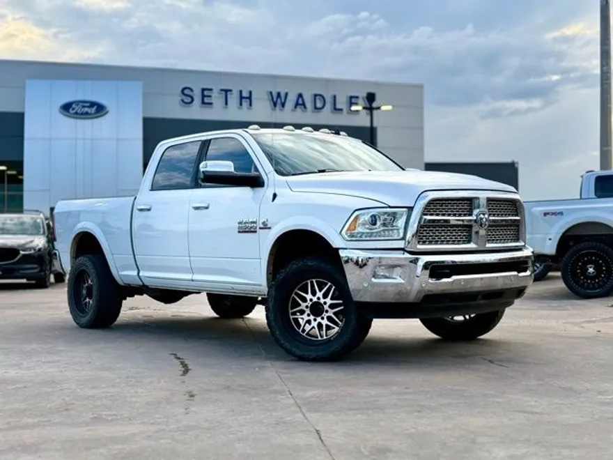 2016 Ram 2500 Laramie photo 1