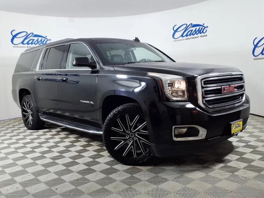 2017 Gmc Yukon XL SLT photo 1