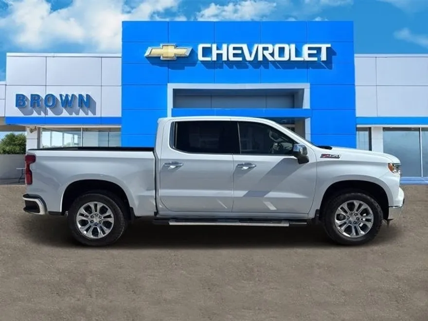 2026 Chevrolet Silverado 1500 LTZ photo 1
