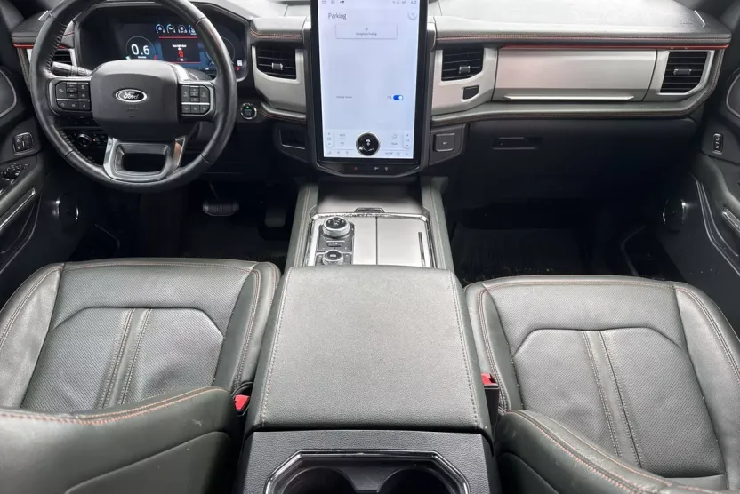 2022 Ford Expedition Timberline photo 1