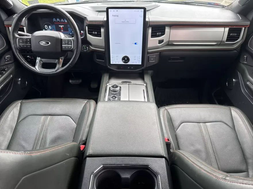 2022 Ford Expedition Timberline photo 1