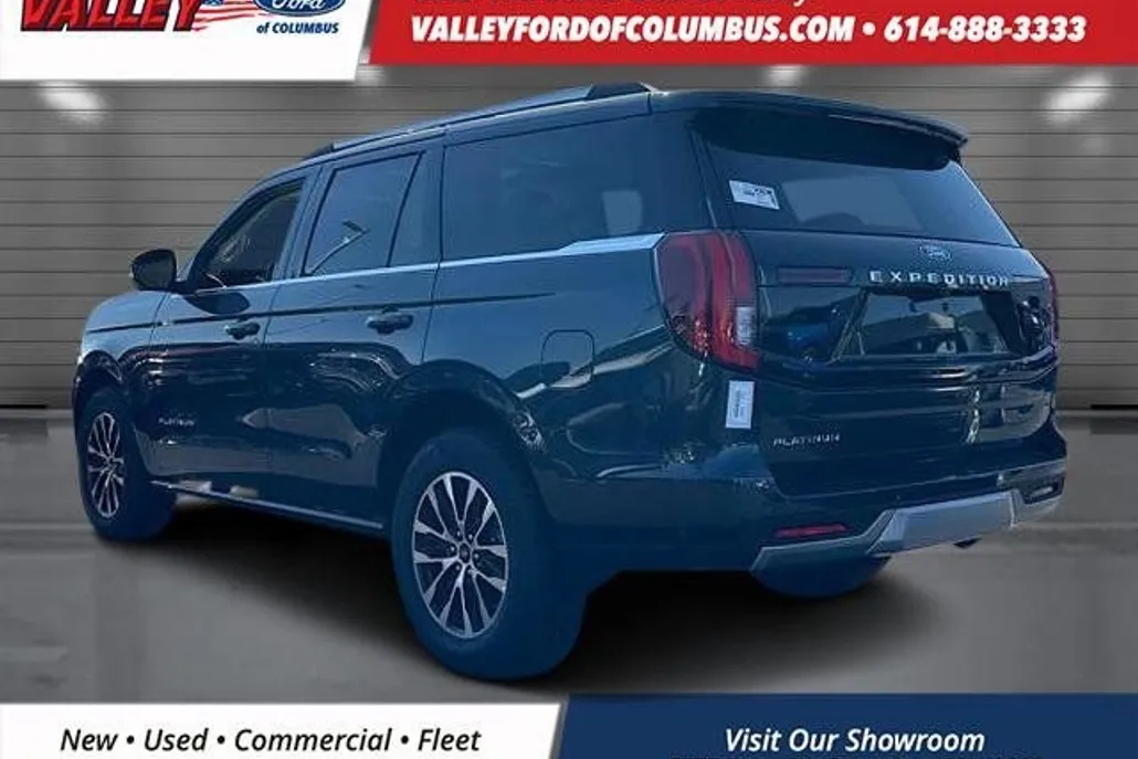 2025 Ford Expedition Platinum photo 1