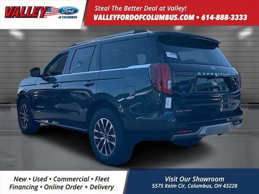 2025 Ford Expedition Platinum photo 1