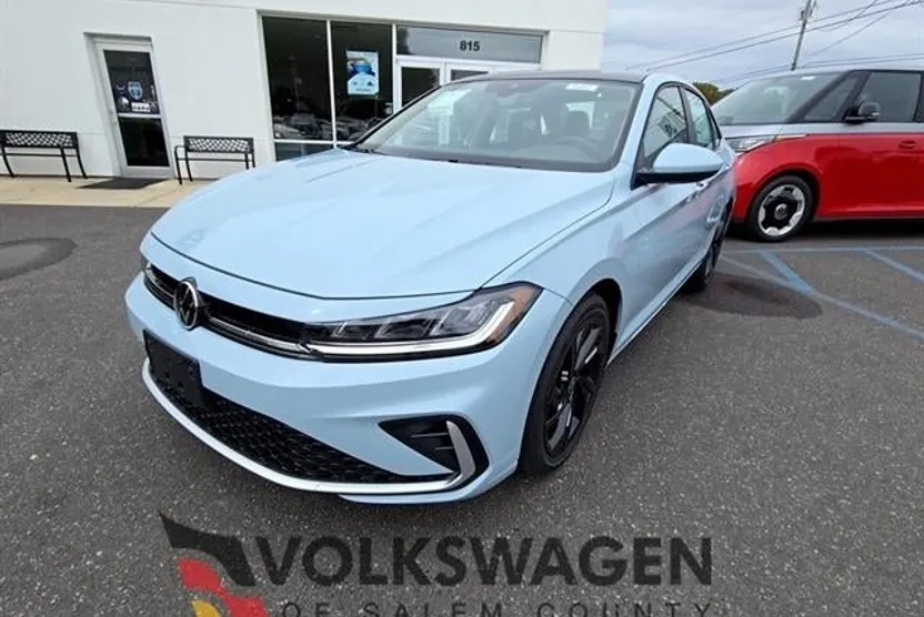 2025 Volkswagen Jetta 1.5T SE photo 1