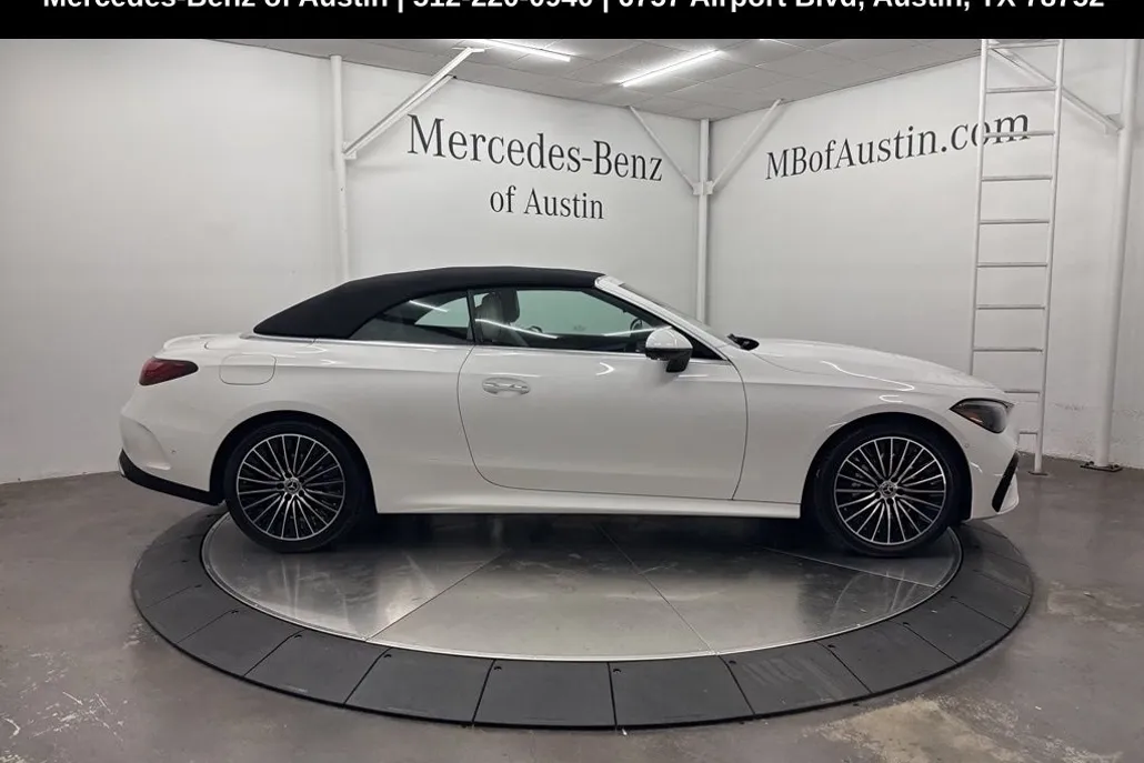 2026 Mercedes Benz CLE 300 4MATIC Cabriolet photo 1