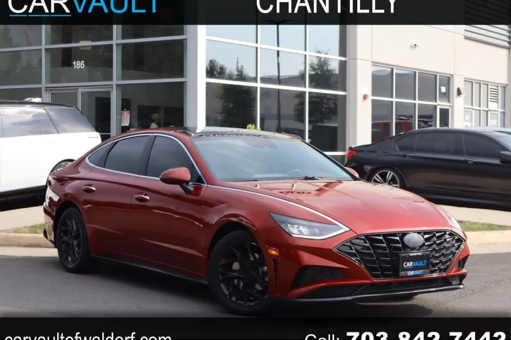2023 Hyundai Sonata SEL photo 1