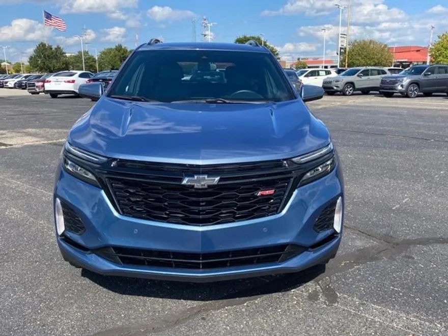 2024 Chevrolet Equinox RS photo 1
