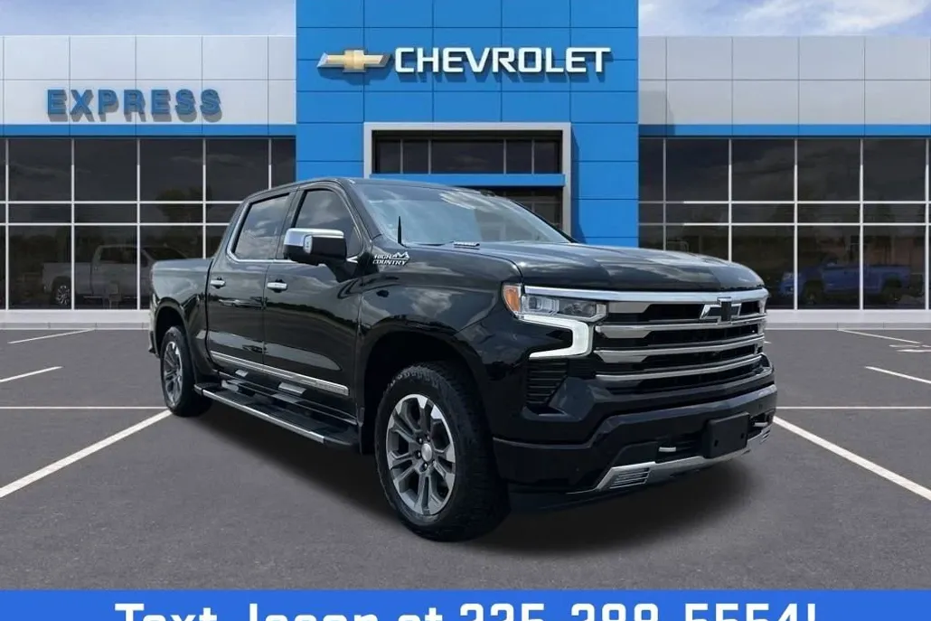 2023 Chevrolet Silverado 1500 High Country photo 1