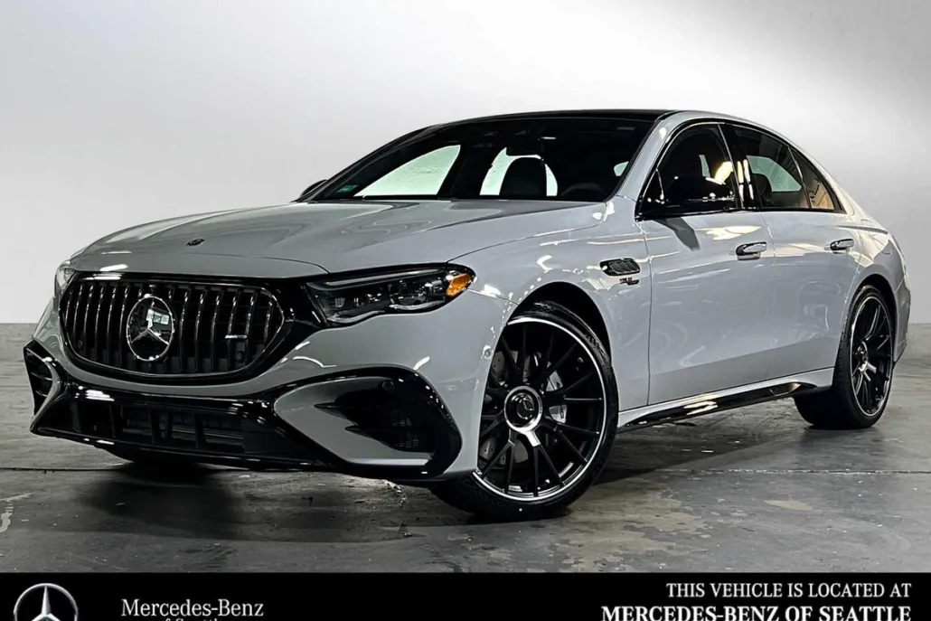 2025 Mercedes Benz E AMG 53 photo 1