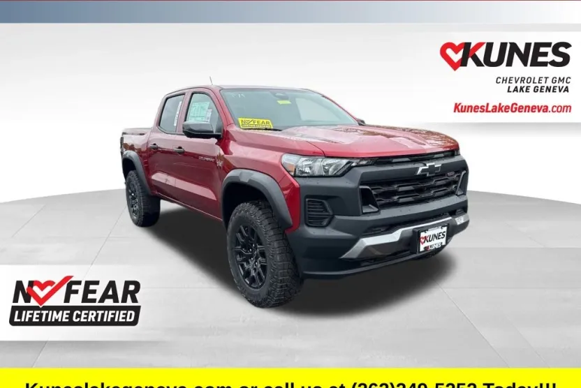 2025 Chevrolet Colorado Trail Boss photo 1