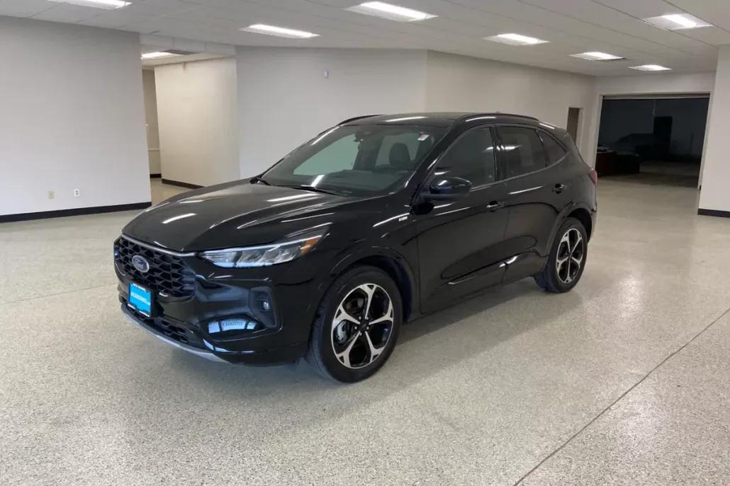 2023 Ford Escape ST-Line Select photo 1