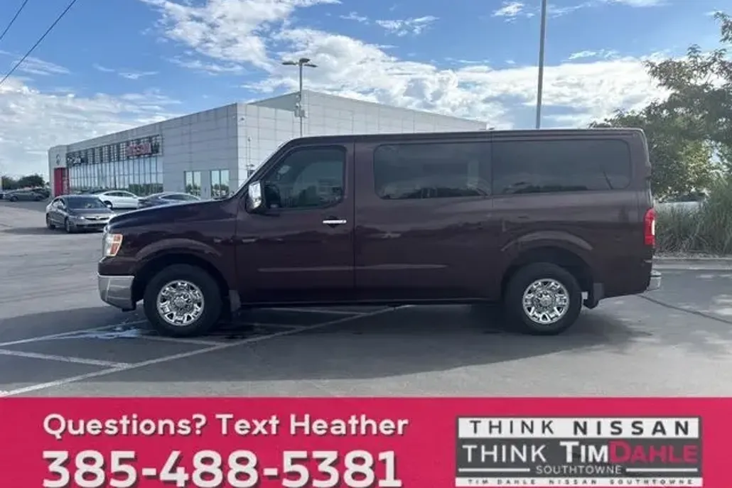 2014 Nissan NV3500 photo 1