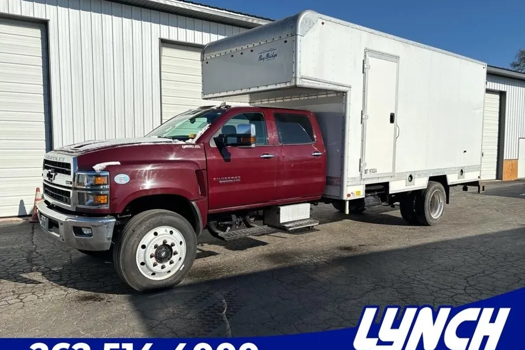 2020 Chevrolet Silverado 6500HD photo 1
