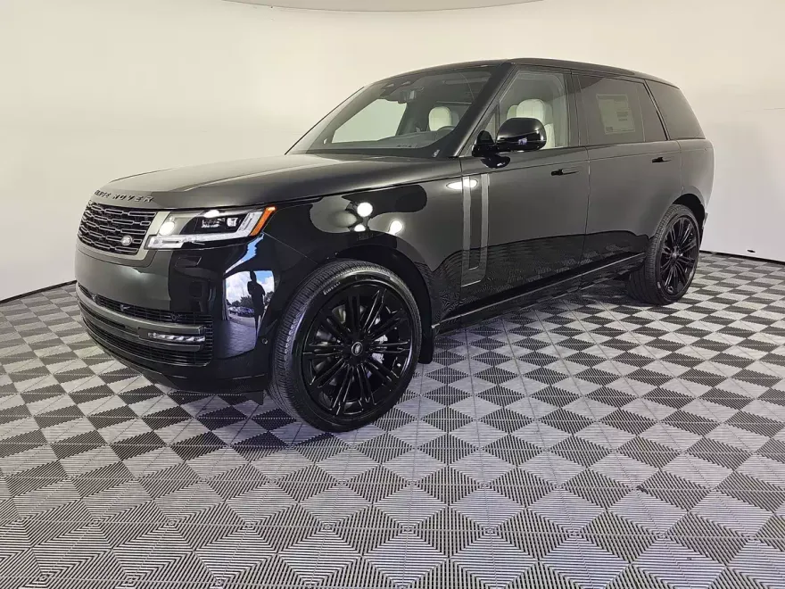 2025 Land Rover Range Rover SE photo 1