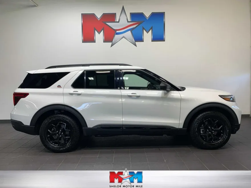 2023 Ford Explorer Timberline photo 1
