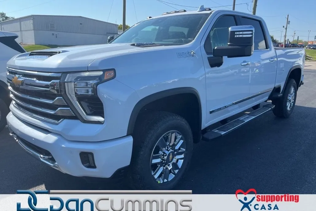 2026 Chevrolet Silverado 2500HD High Country photo 1