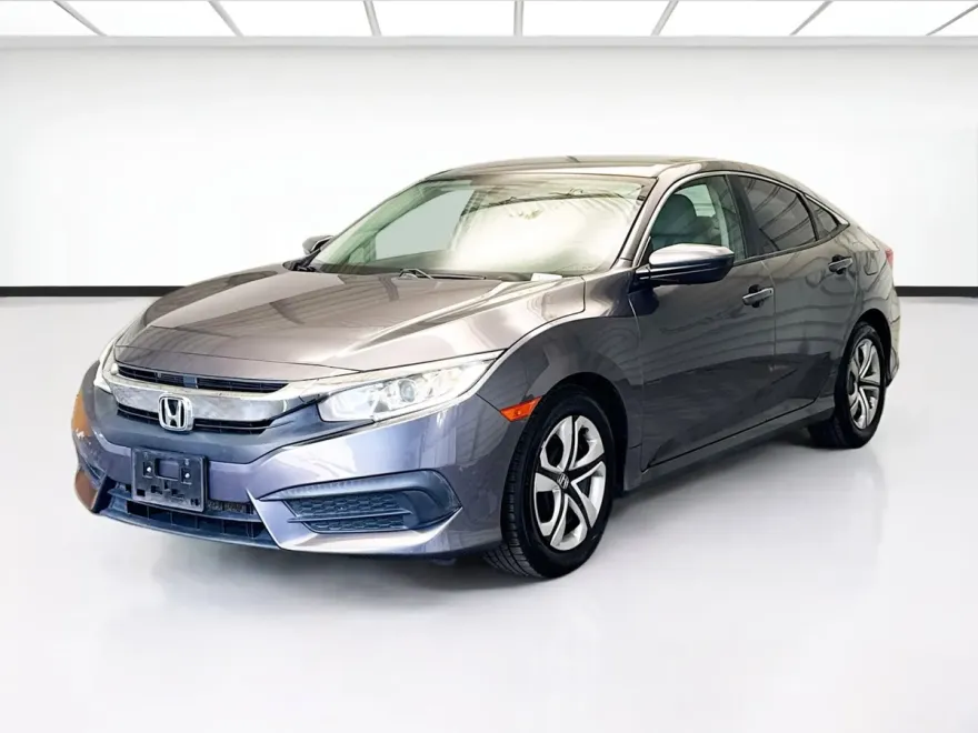 2017 Honda Civic LX photo 1