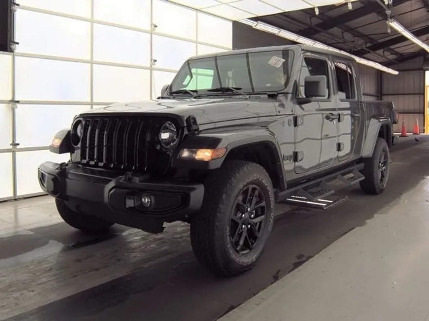 2022 Jeep Gladiator Altitude photo 1