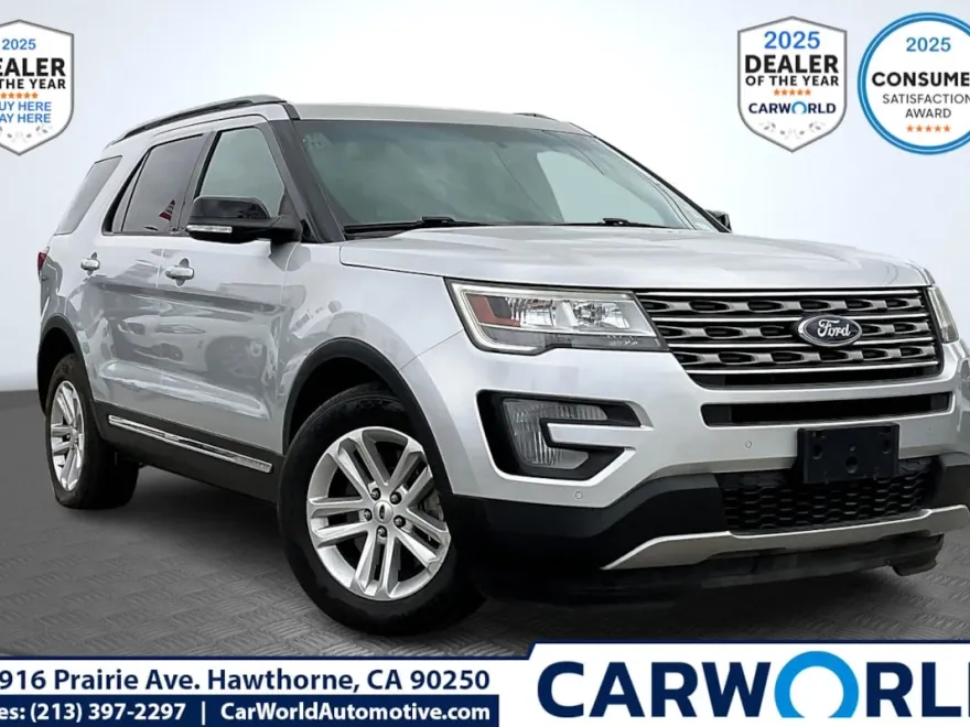 2016 Ford Explorer XLT photo 1