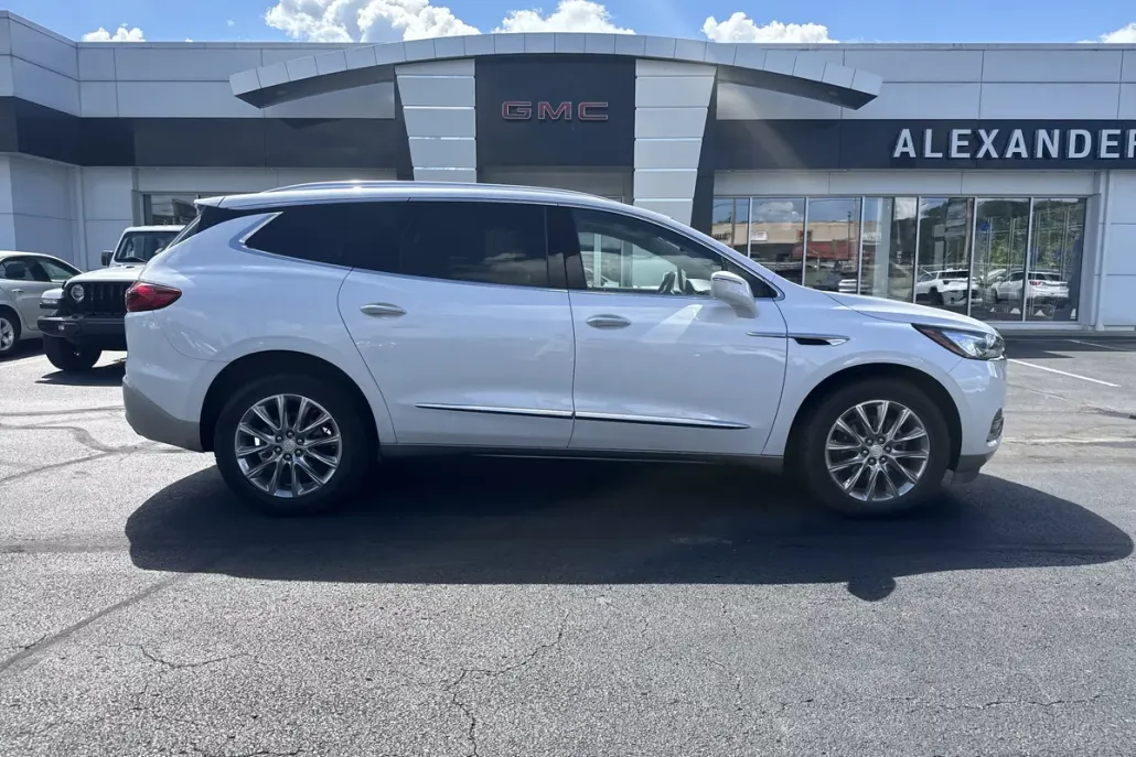 2020 Buick Enclave Premium photo 1