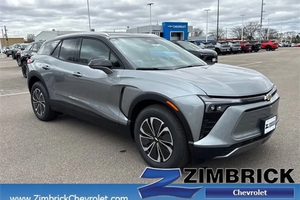 2025 Chevrolet Blazer EV photo 1