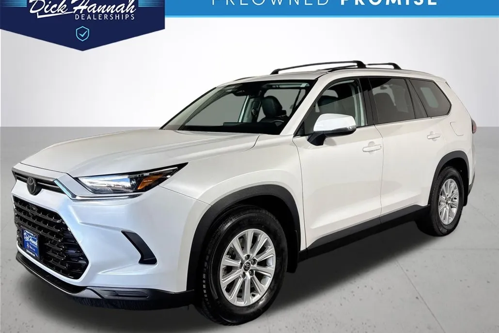 2024 Toyota Highlander Hybrid XLE photo 1