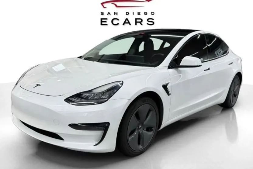 2020 Tesla Model 3 Long Range photo 1