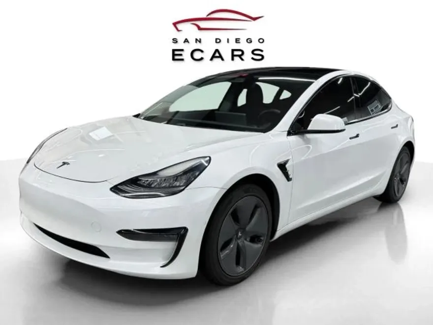 2020 Tesla Model 3 Long Range photo 1