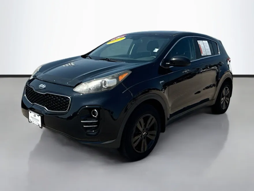 2017 Kia Sportage LX photo 1