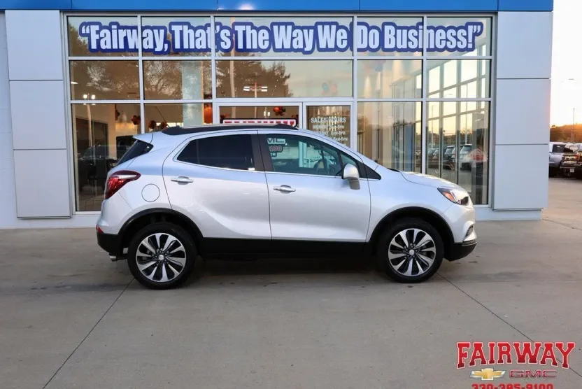 2022 Buick Encore Preferred photo 1