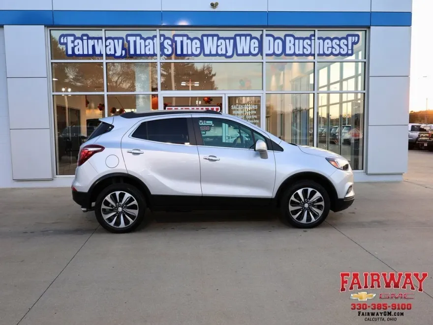2022 Buick Encore Preferred photo 1