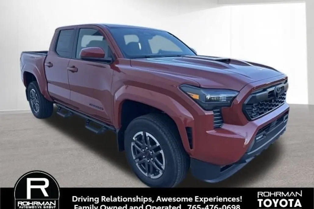 2025 Toyota Tacoma TRD Sport photo 1