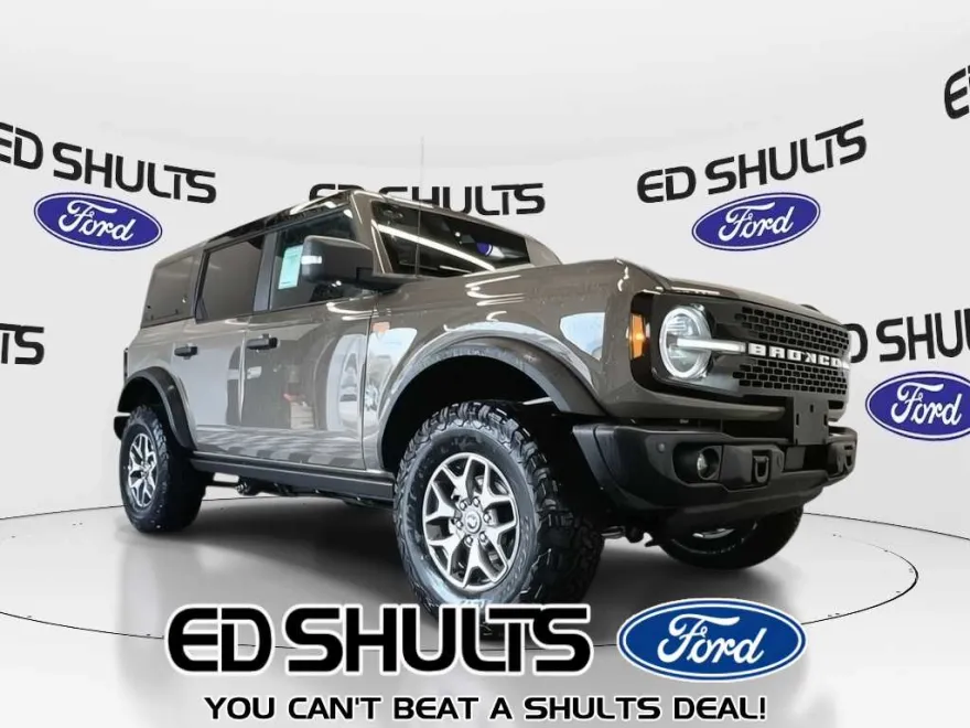 2025 Ford Bronco Badlands photo 1