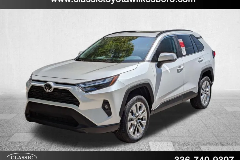 2025 Toyota RAV4 XLE Premium photo 1