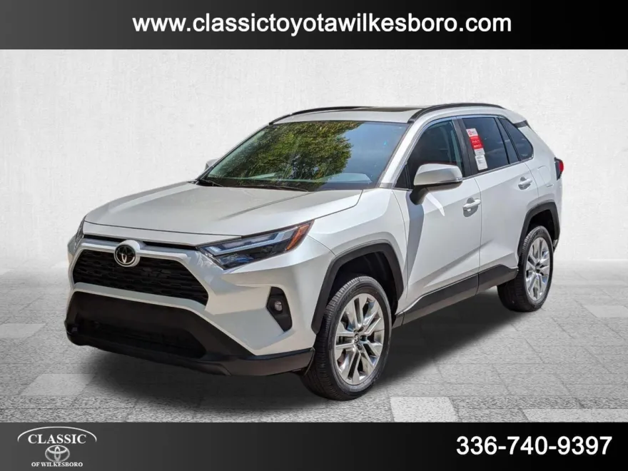 2025 Toyota RAV4 XLE Premium photo 1