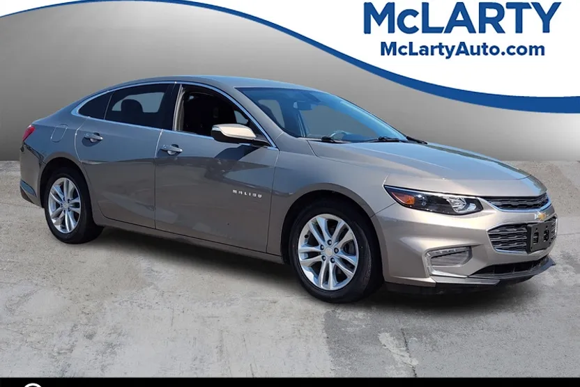 2018 Chevrolet Malibu 1LT photo 1