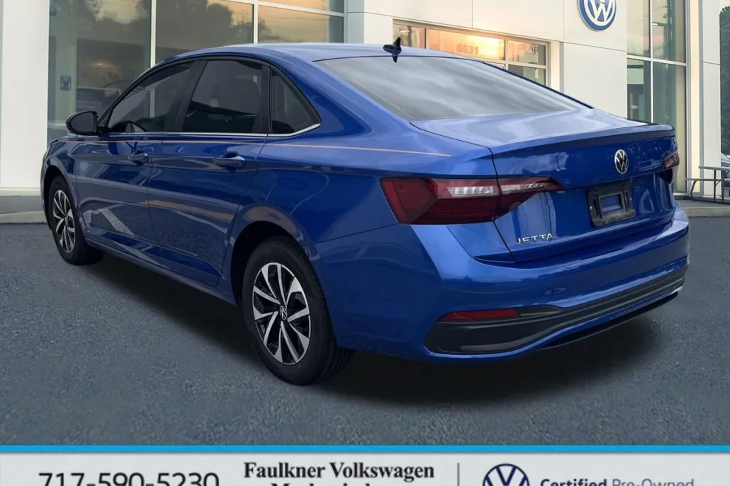 2024 Volkswagen Jetta S photo 1