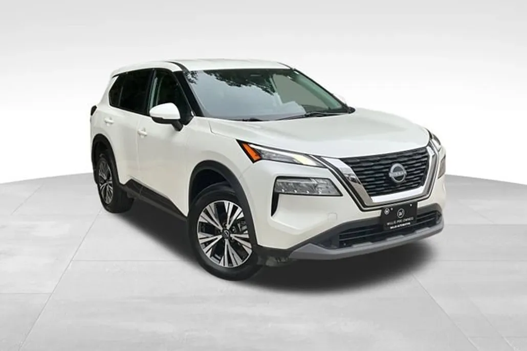2022 Nissan Rogue SV photo 1