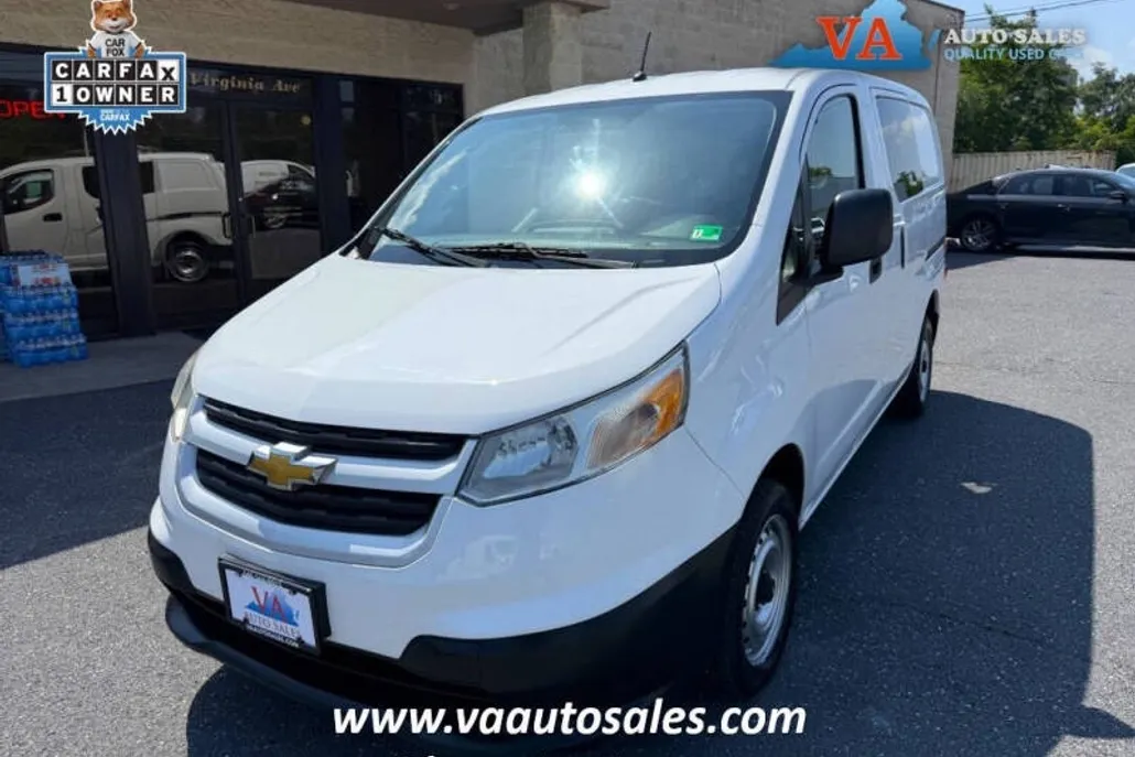 2016 Chevrolet City Express LT photo 1