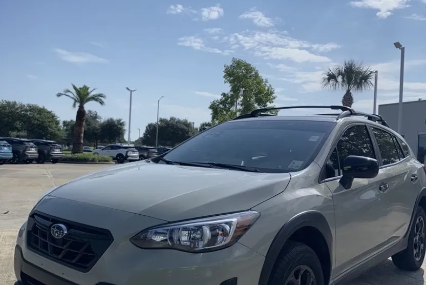 2023 Subaru Crosstrek Premium photo 1