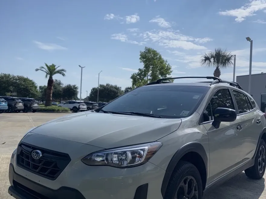 2023 Subaru Crosstrek Premium photo 1