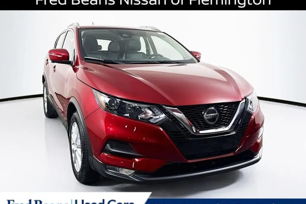 2022 Nissan Rogue Sport SV photo 1
