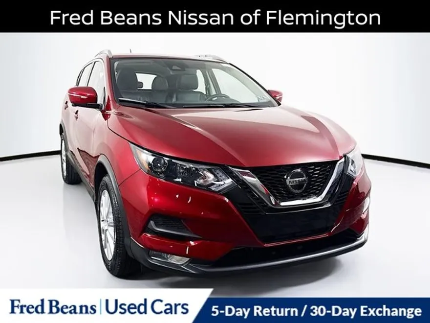 2022 Nissan Rogue Sport SV photo 1