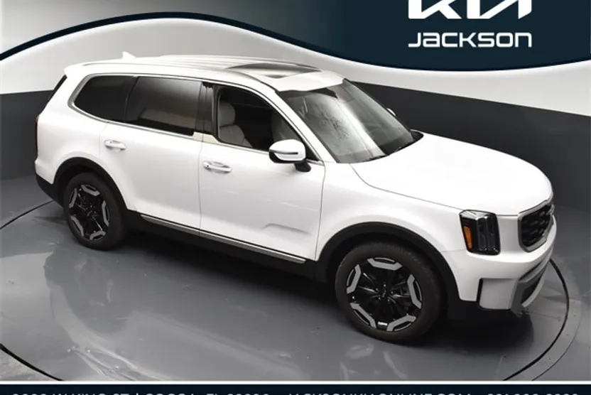 2024 Kia Telluride S photo 1