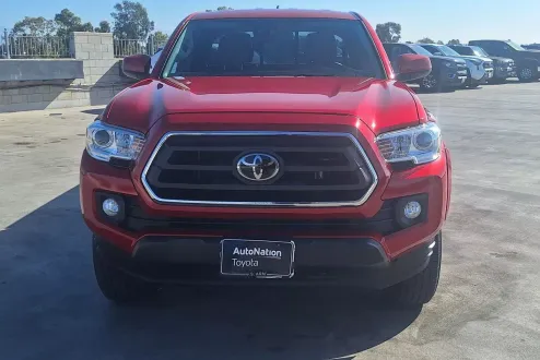 2023 Toyota Tacoma SR5 V6 photo 2