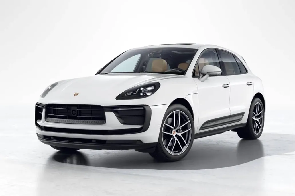 2026 Porsche Macan T photo 1
